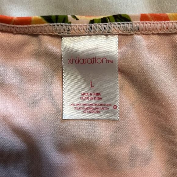 2 Mix & Match Bikinis - Picture 9 of 9